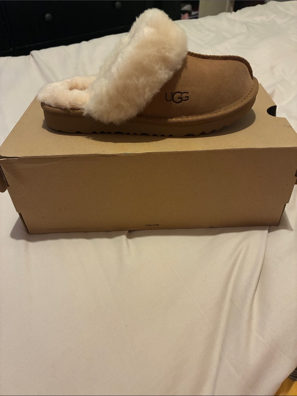 UGG Women’s Chestnut Tan Shearling Slide Slippers